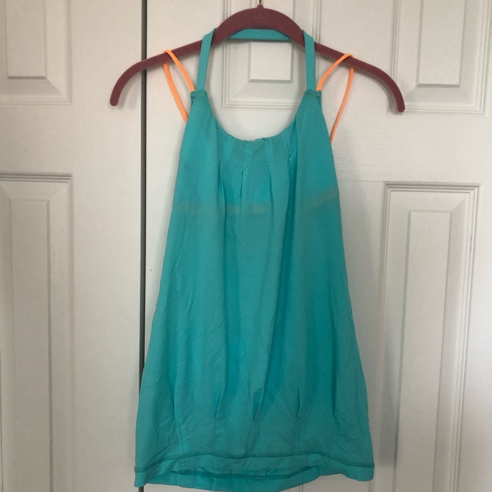 Lululemon 2-in-1 tank
